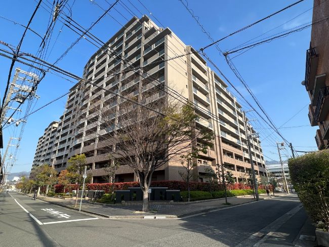 モンセーヌ住吉川公園2番館