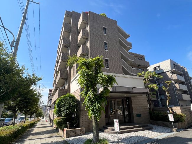 御影城ノ前パーク・マンション