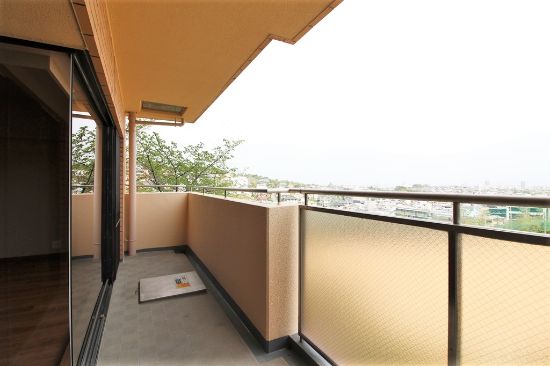 コート芦屋朝日ヶ丘4号棟バルコニー
